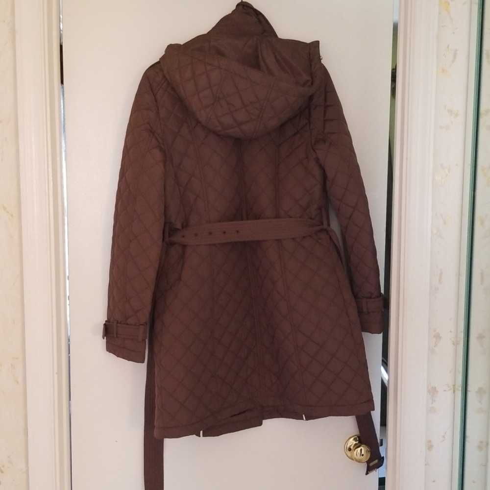 Coat - Picture 4 of 4